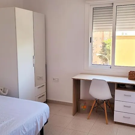 Piso De La Luz Playa Apartment *
